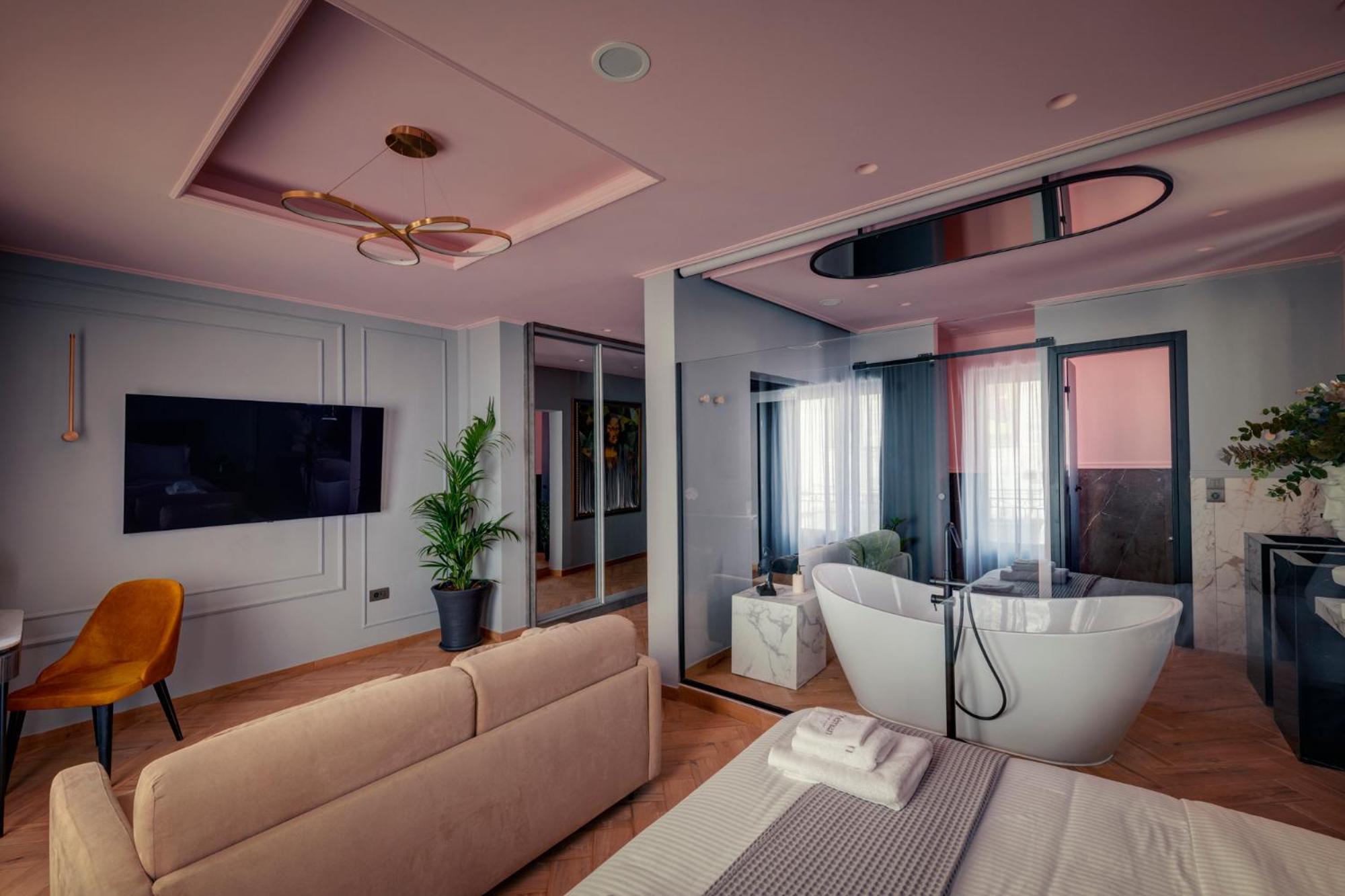 Ninemian Suites Syros Ермополи Екстериор снимка